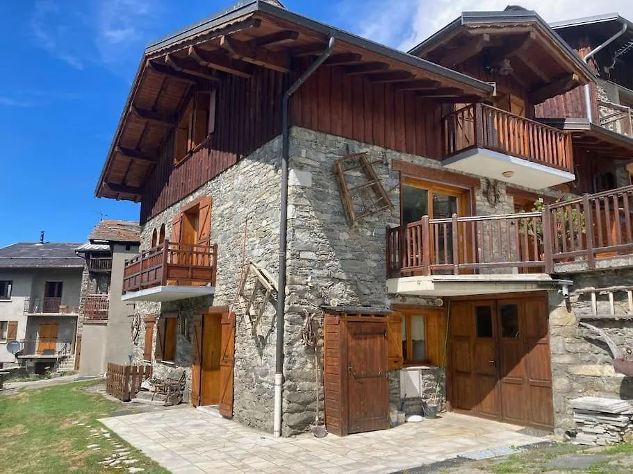 Chalet 18 Personnes 8 Chambres Aux 3 Vallees, Menuires Saint-Marcel