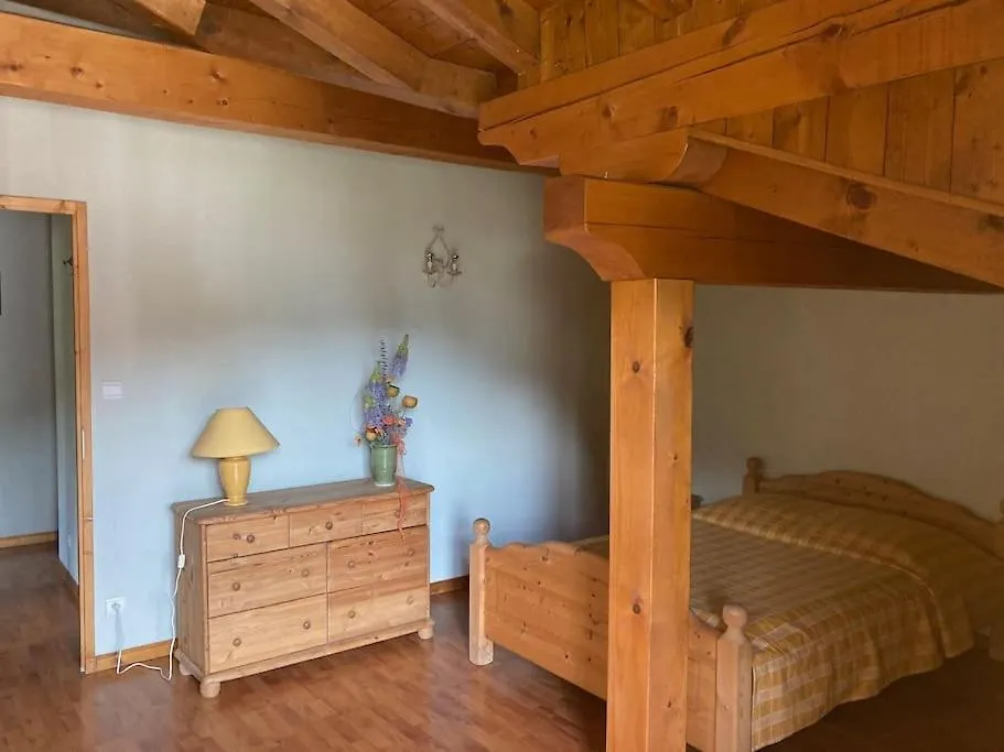 Chalet 18 Personnes 8 Chambres Aux 3 Vallees, Menuires Saint-Marcel  France